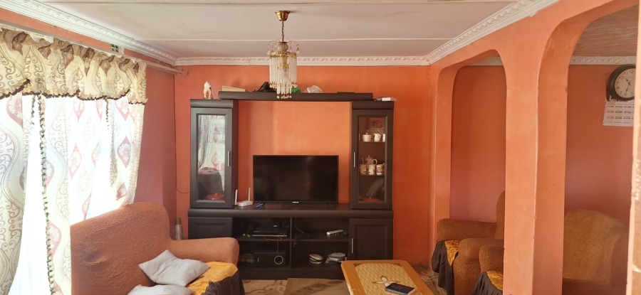 6 Bedroom Property for Sale in Mdantsane Nu 17 Eastern Cape